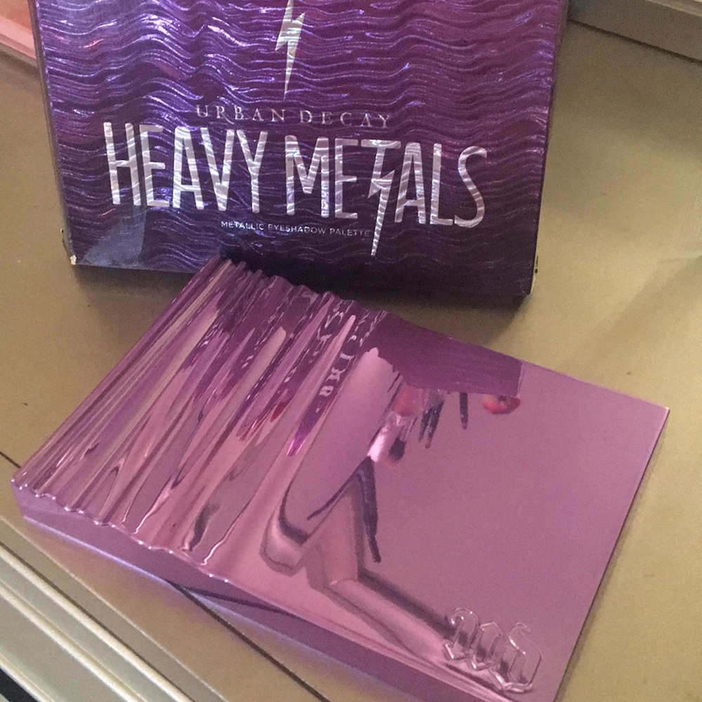 URBAN DECAY HEAVY METALS PALETTE